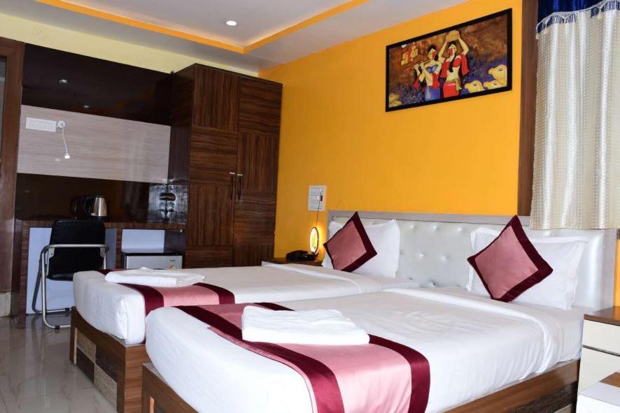 Ar Grand Hotel Rājgīr Εξωτερικό φωτογραφία